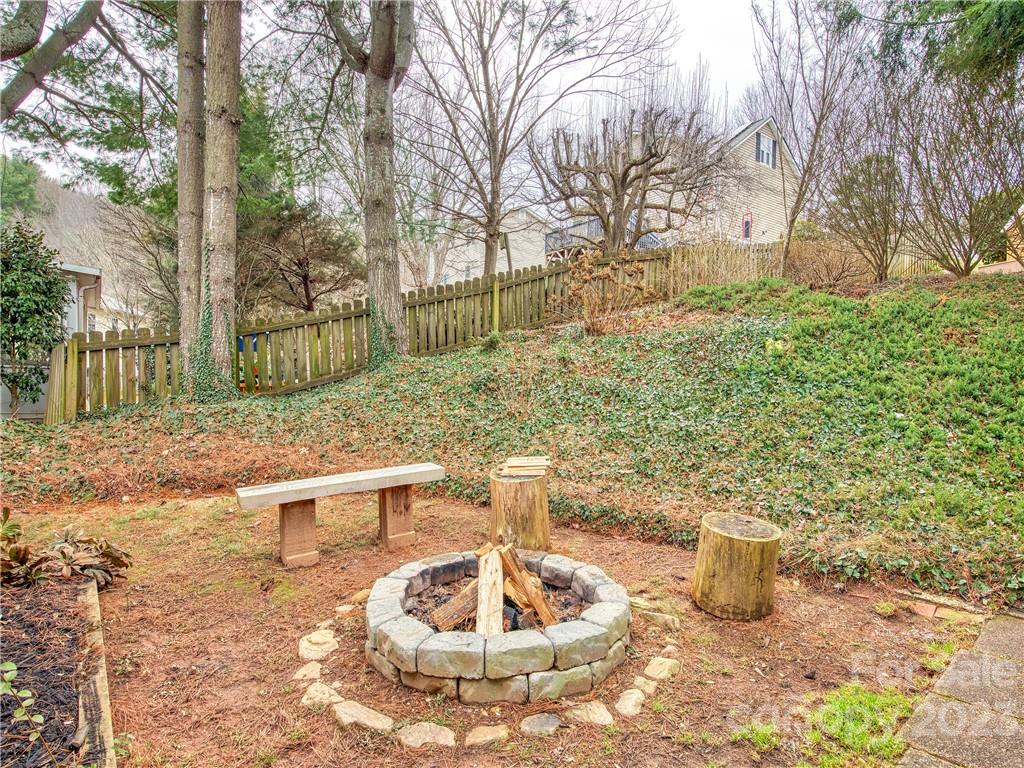 103 Meadow Lake Road Asheville NC 28803