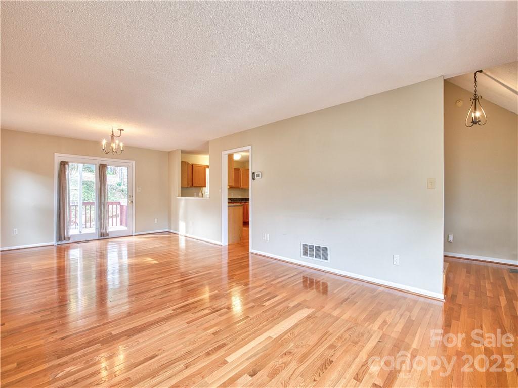 103 Meadow Lake Road Asheville NC 28803