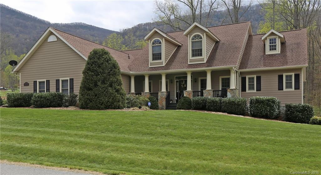 410 Stepping Stone Lane Waynesville NC 28786