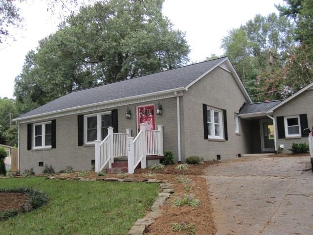 122 15th Avenue Nw Hickory NC 28601