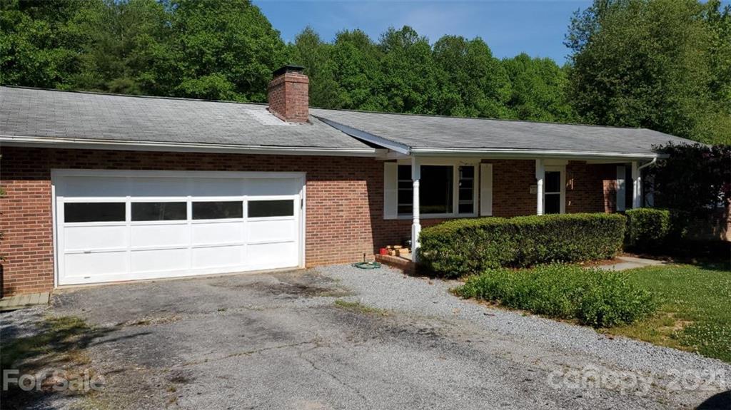123 Mockingbird Hill Drive Etowah NC 28729