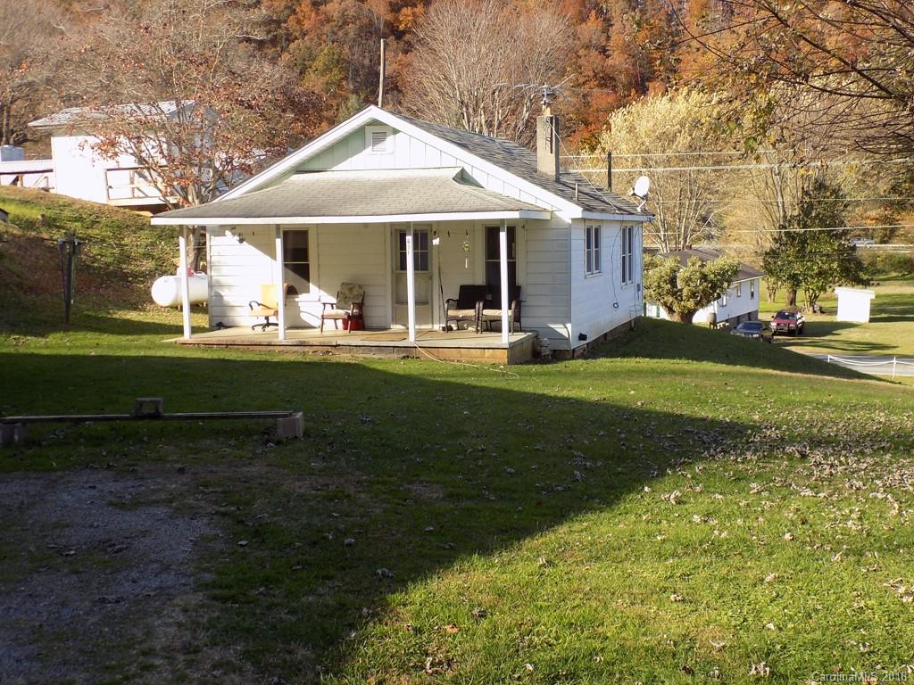 691 Old Balsam Road Waynesville NC 28786