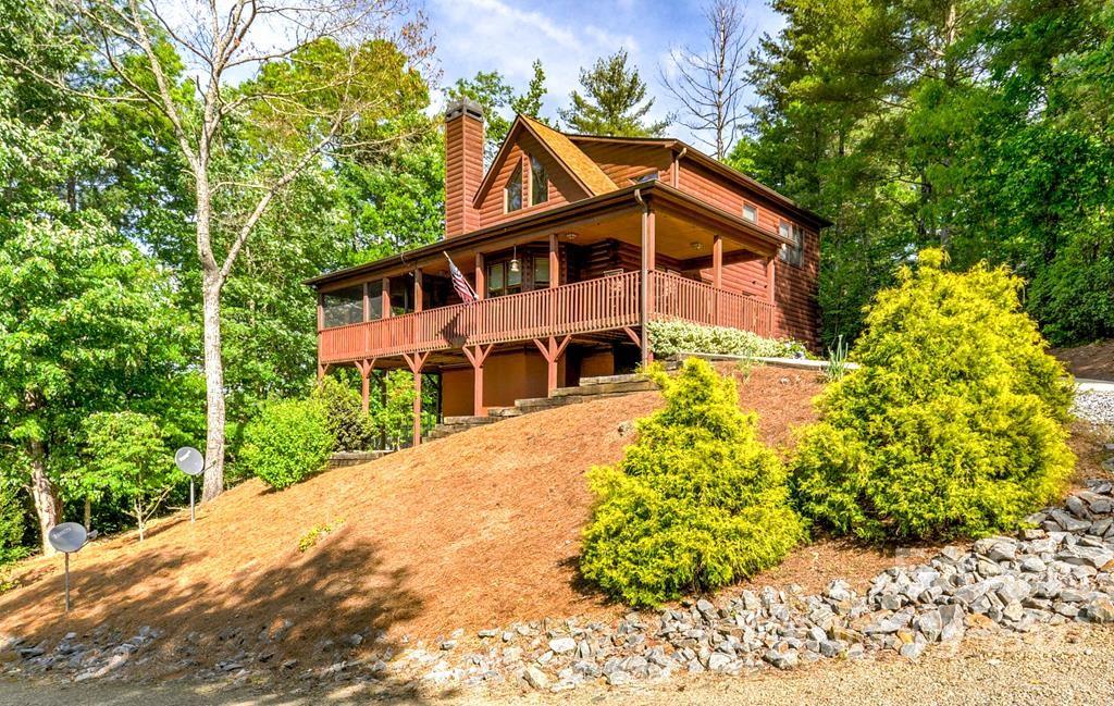 571 River Cove Lane Hayesville NC 28904