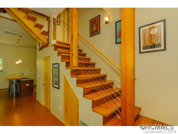 26 Desota Street Asheville NC 28806