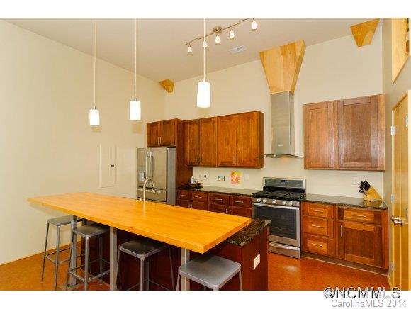 26 Desota Street Asheville NC 28806