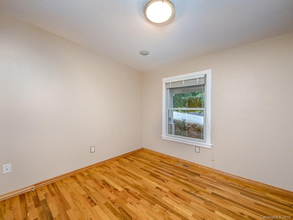 11 West End Way Asheville NC 28806