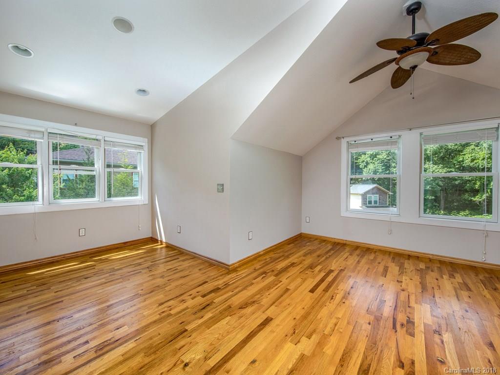 11 West End Way Asheville NC 28806
