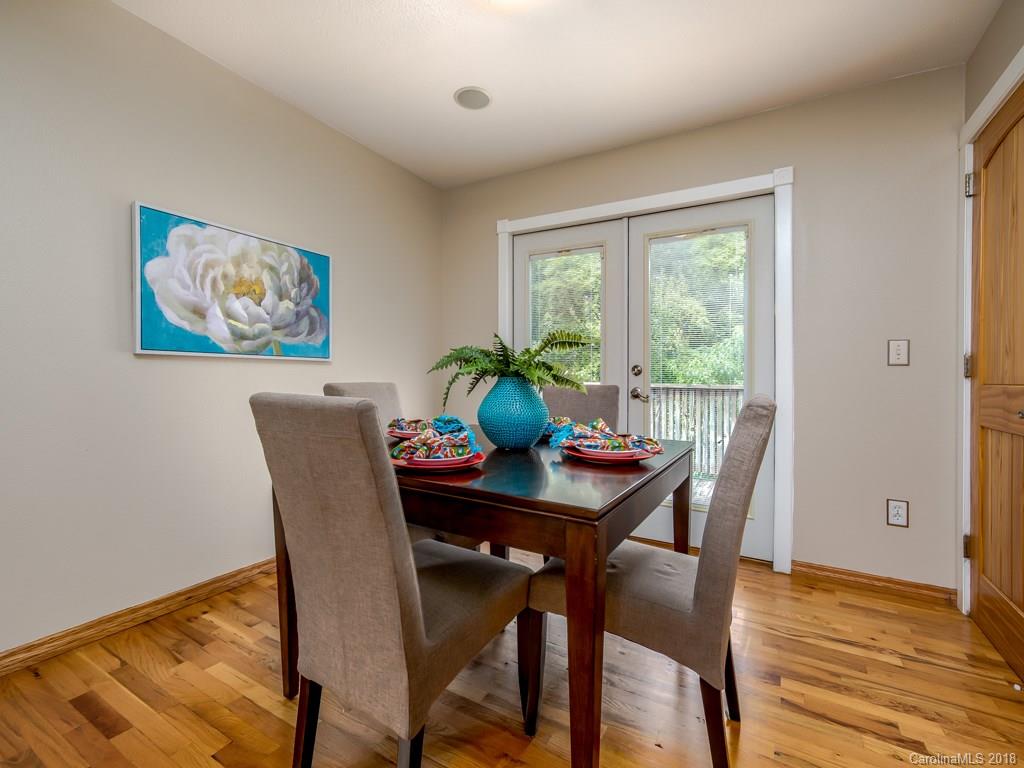 11 West End Way Asheville NC 28806