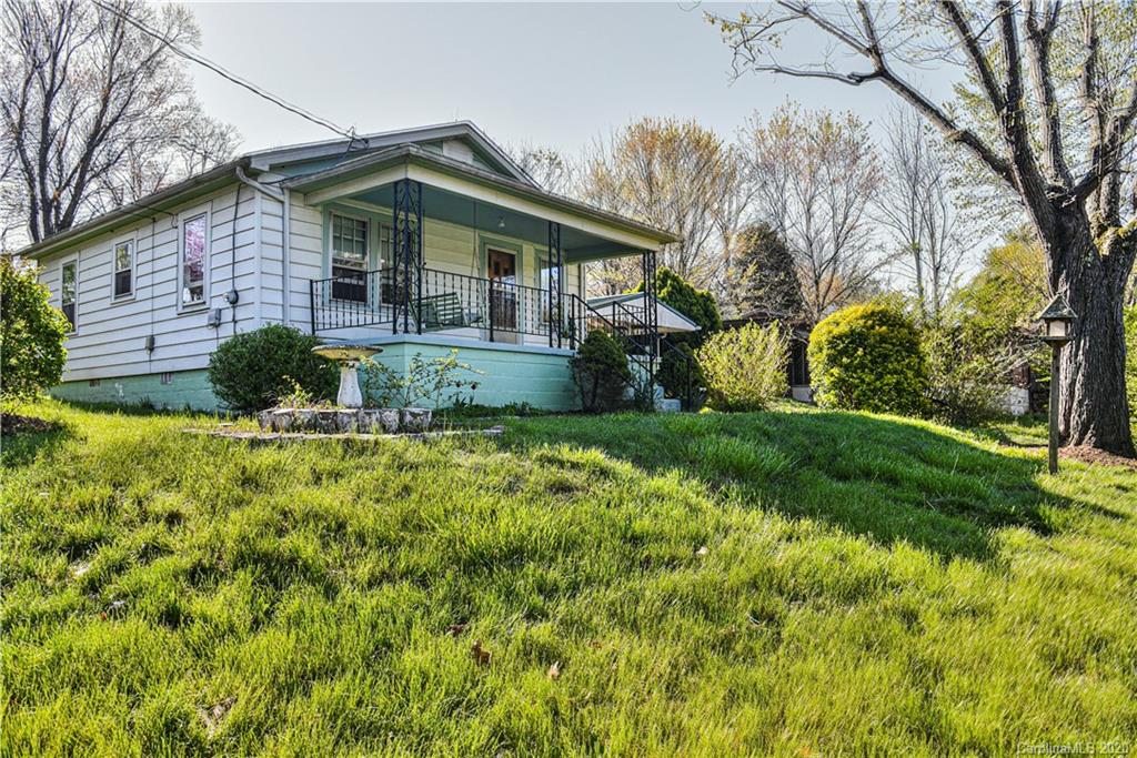 31 Snyder Drive Woodfin NC 28804