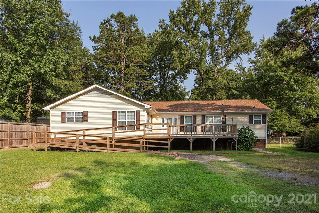 533 Friendship Drive Matthews NC 28105