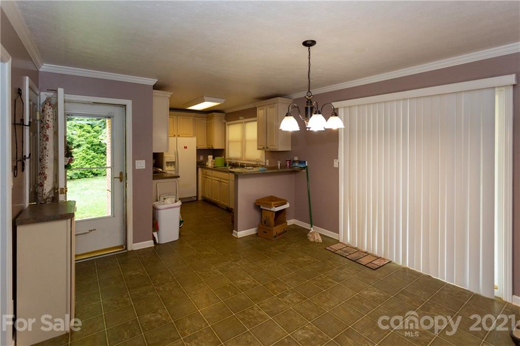 170 Avery Creek Road Arden NC 28704