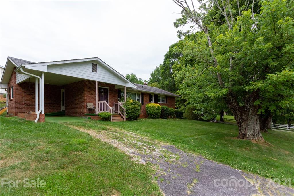 170 Avery Creek Road Arden NC 28704