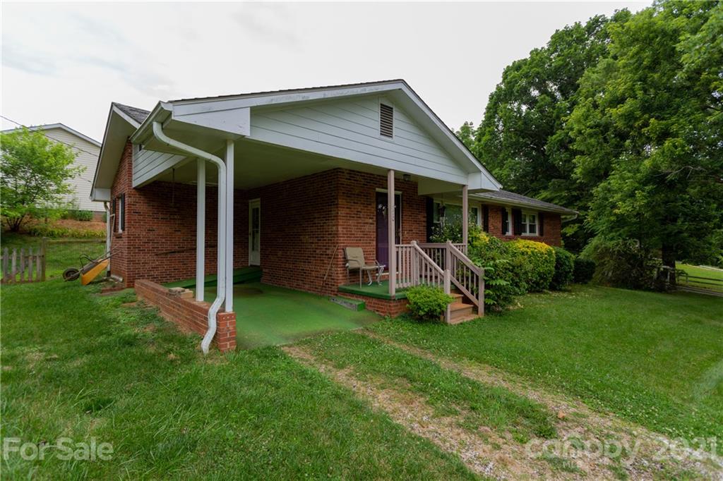 170 Avery Creek Road Arden NC 28704