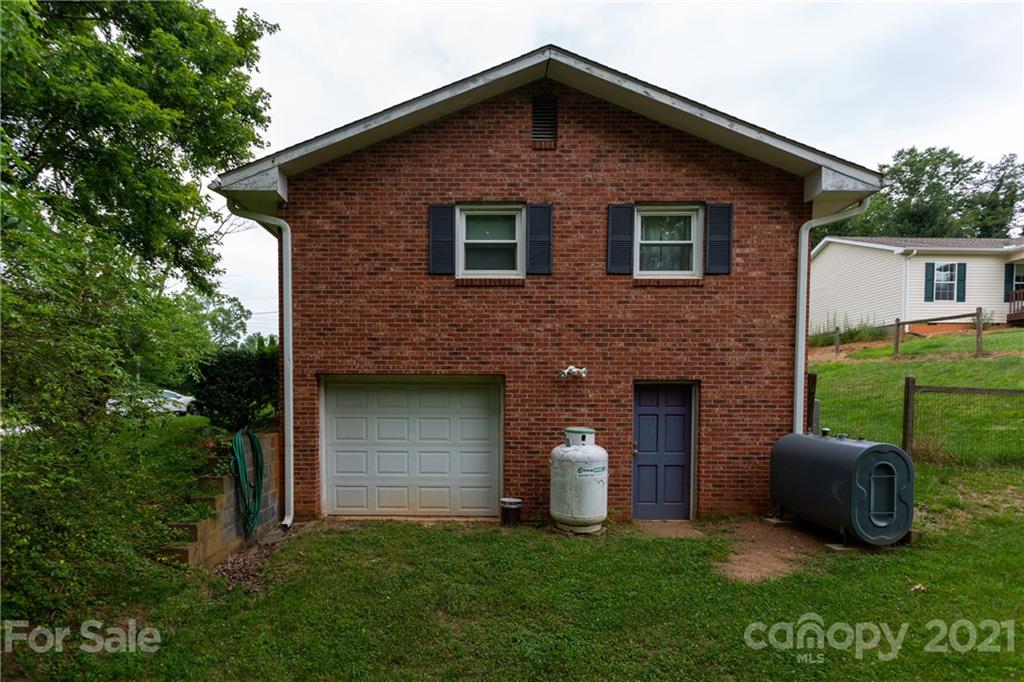170 Avery Creek Road Arden NC 28704
