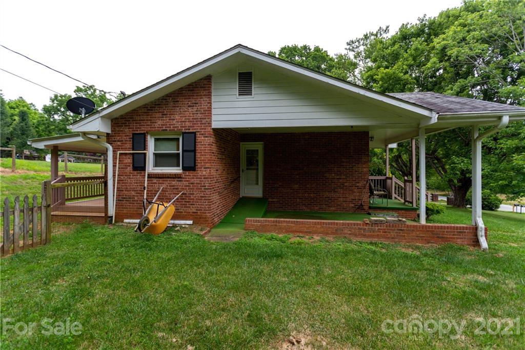 170 Avery Creek Road Arden NC 28704