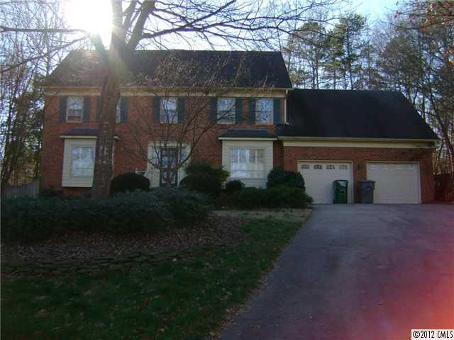 6802 Talbany Place Charlotte NC 28215