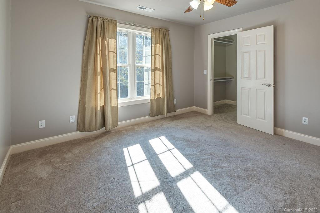 24 Gollum Drive Fairview NC 28730