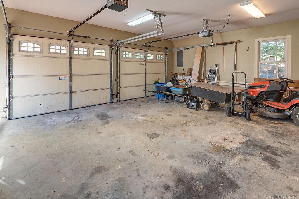24 Gollum Drive Fairview NC 28730