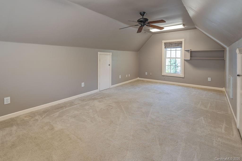 24 Gollum Drive Fairview NC 28730