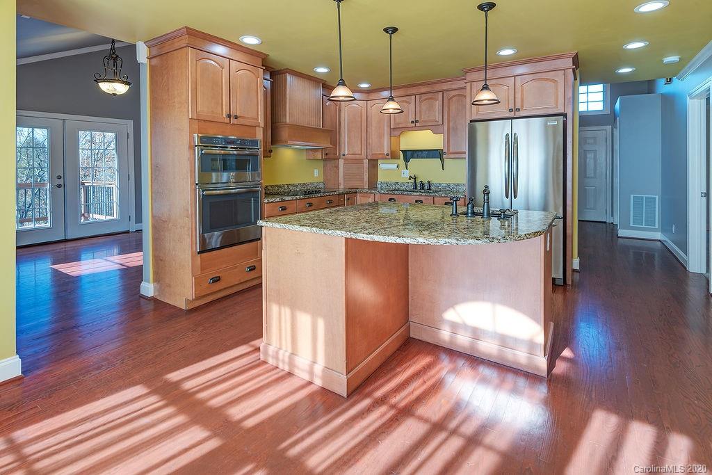 24 Gollum Drive Fairview NC 28730