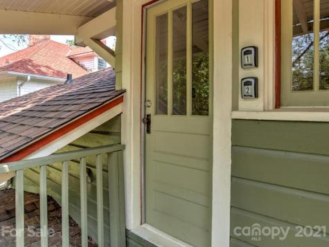 34 Cumberland Circle Asheville NC 28801