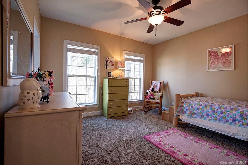 8 Surrey Green Drive Asheville NC 28806