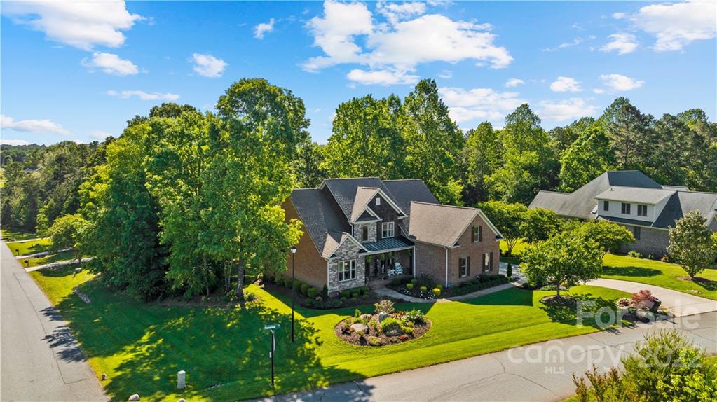 2518 Stoneview Court Denver NC 28037