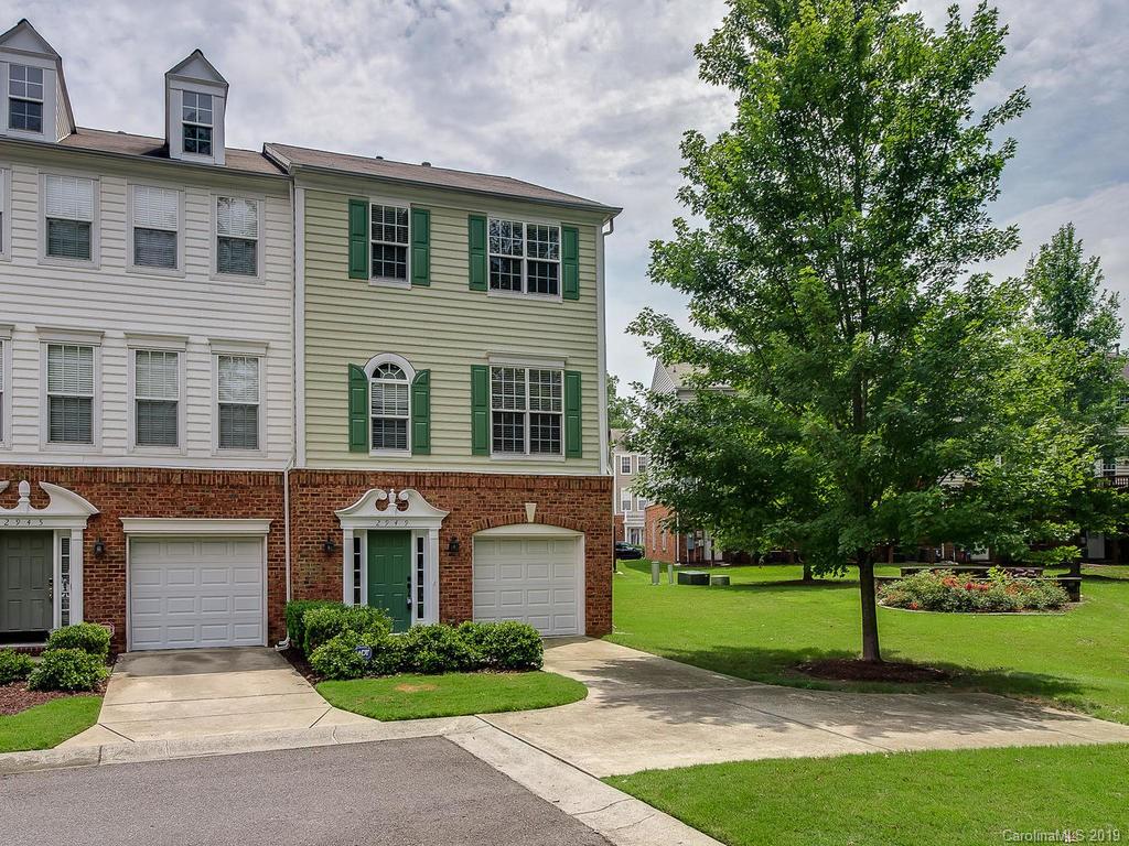2949 Duvalla Avenue Charlotte NC 28209