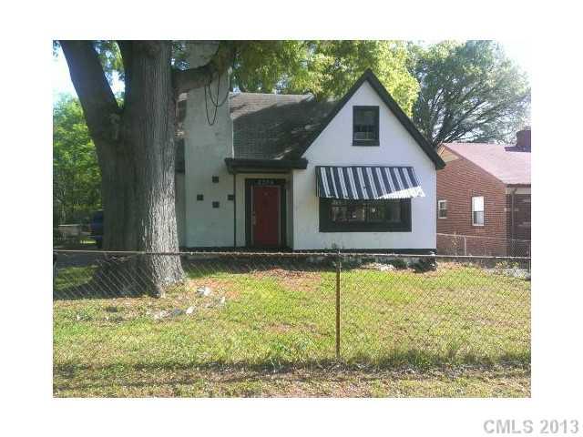 2305 Celia Avenue Charlotte NC 28216