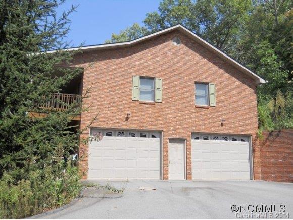 483 Gash Road Mills River NC 28759