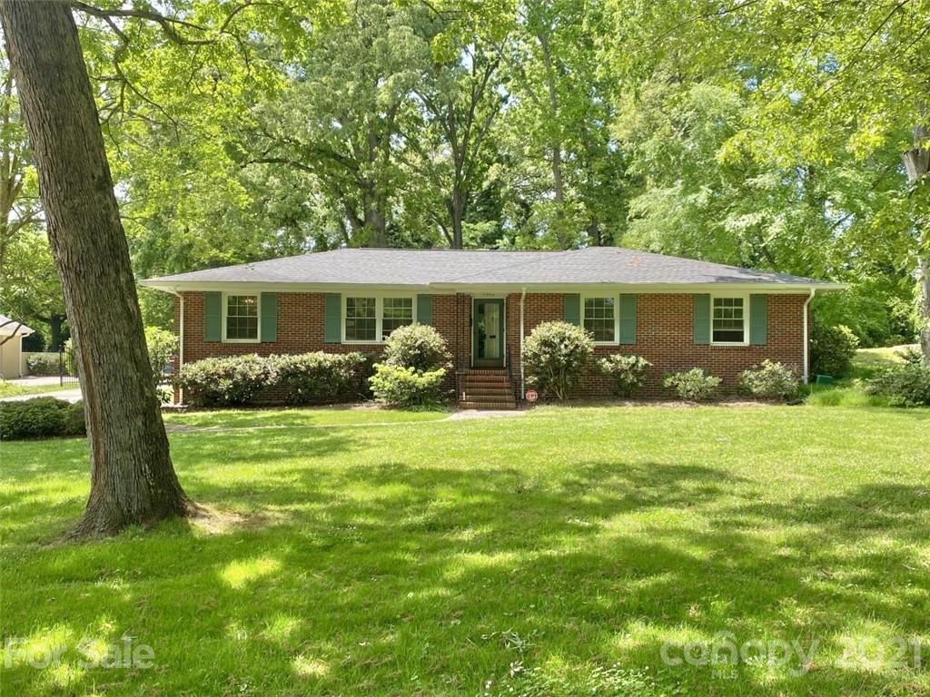4642 Emory Lane Charlotte NC 28211