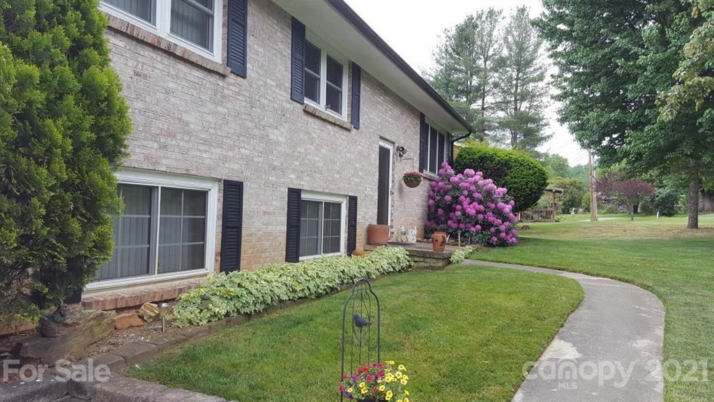 312 Hidden Valley Circle Canton NC 28716