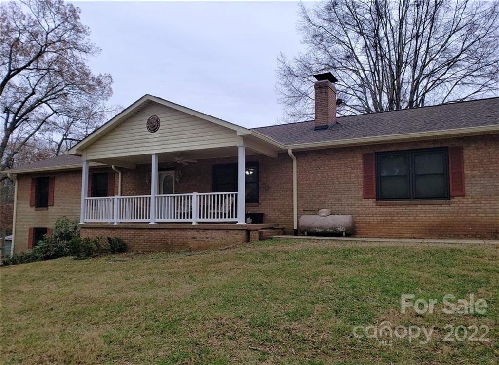 3222 17th Street NE Hickory NC 28601