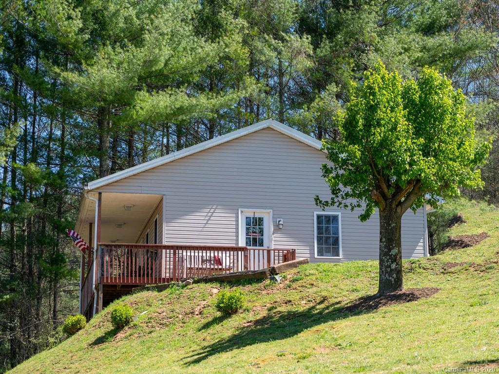 83 Arthur Heights Lane Newland NC 28657