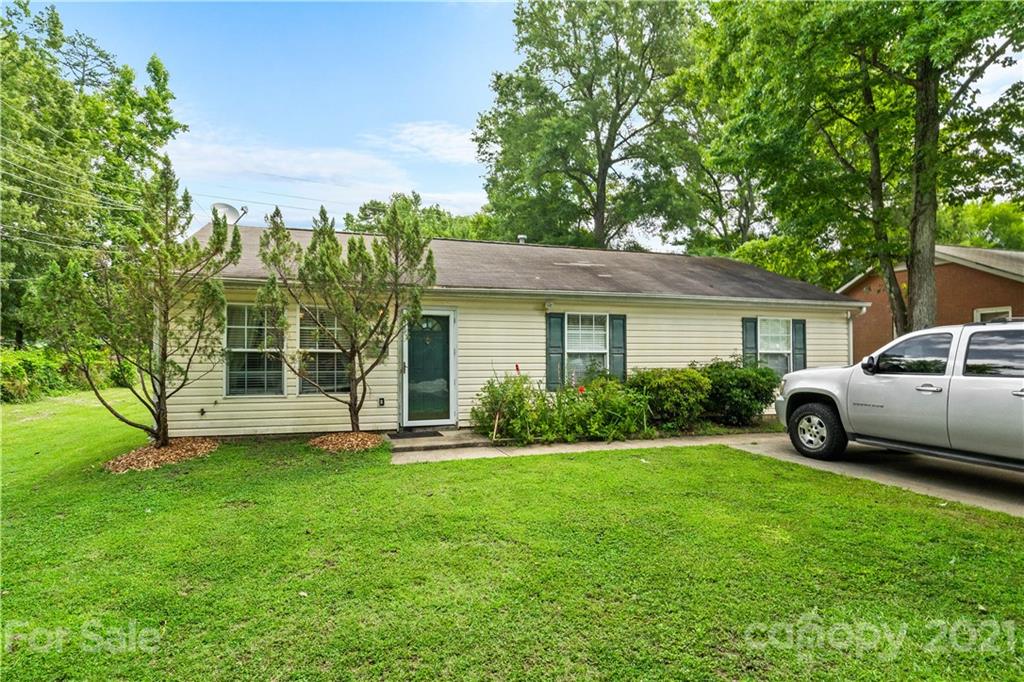6409 Barrington Drive Charlotte NC 28215