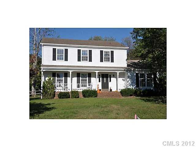 8843 Gamesford Drive Charlotte NC 28277