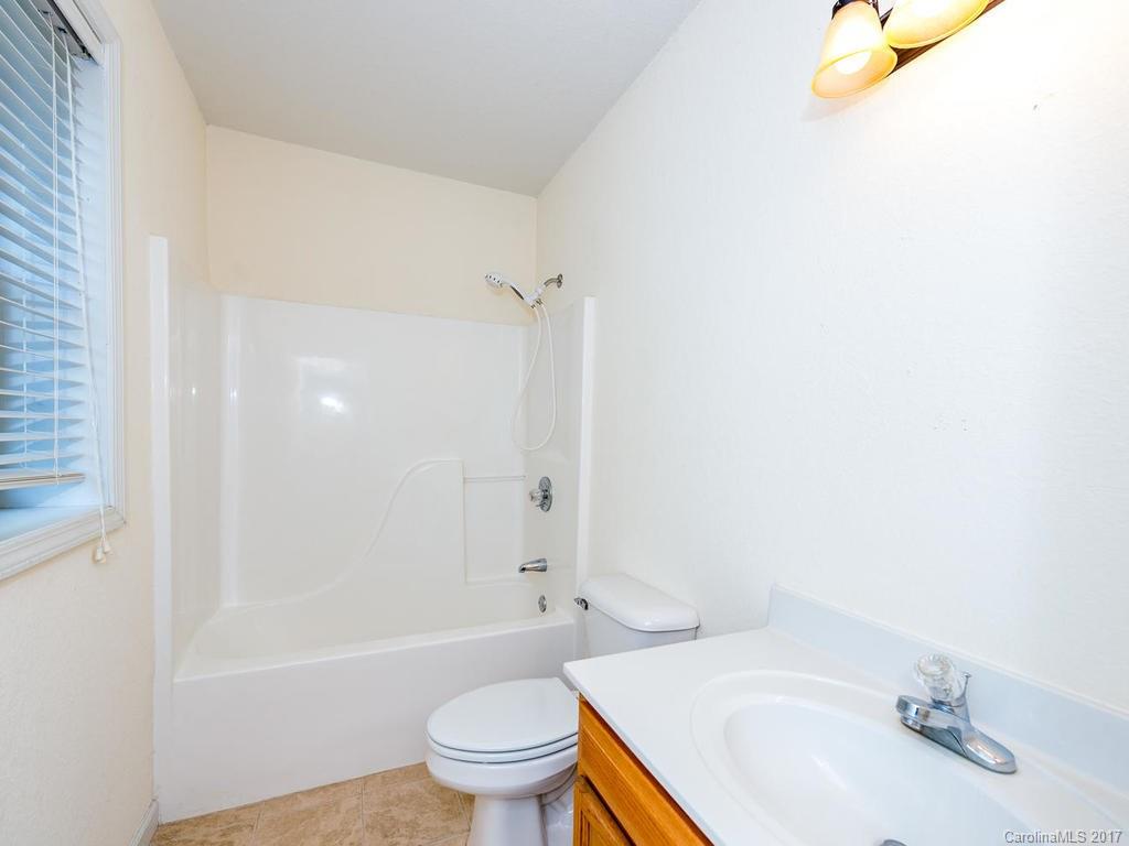579 Blackberry Ridge Road Burnsville NC 28714