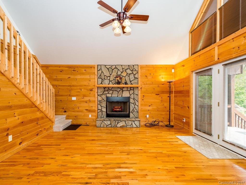 579 Blackberry Ridge Road Burnsville NC 28714