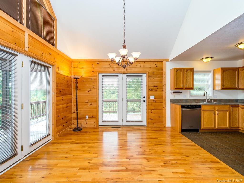 579 Blackberry Ridge Road Burnsville NC 28714