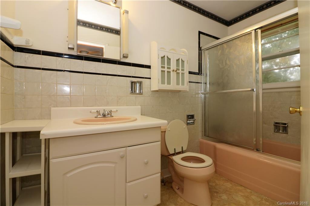 189 Lance Road Mills River NC 28759