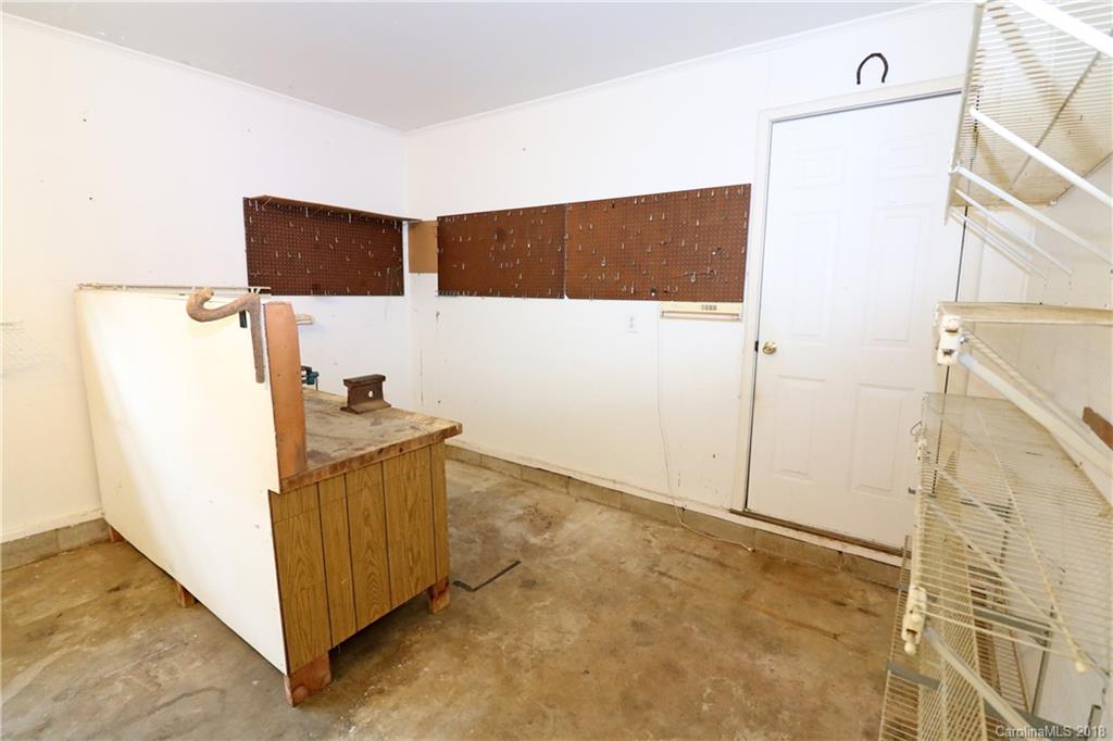 189 Lance Road Mills River NC 28759