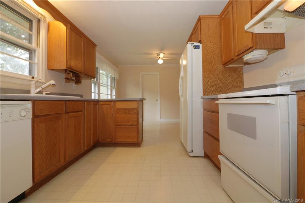 189 Lance Road Mills River NC 28759