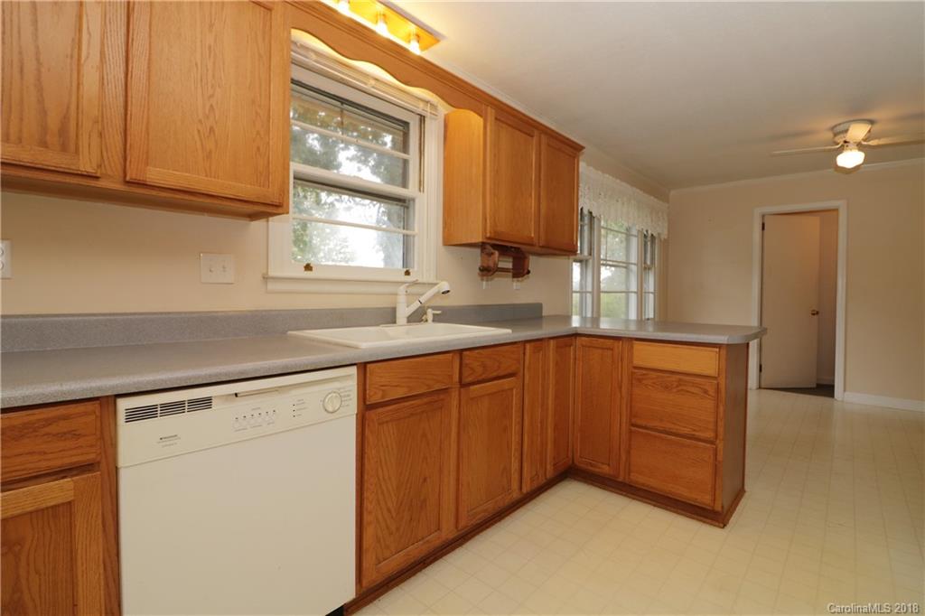 189 Lance Road Mills River NC 28759