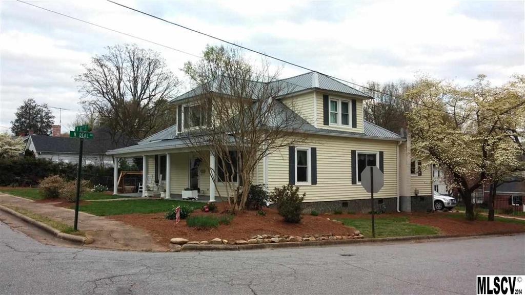 317 W 8th Street Newton NC 28658