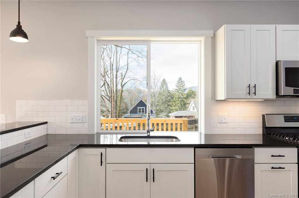 43 Middlemont Avenue Asheville NC 28806