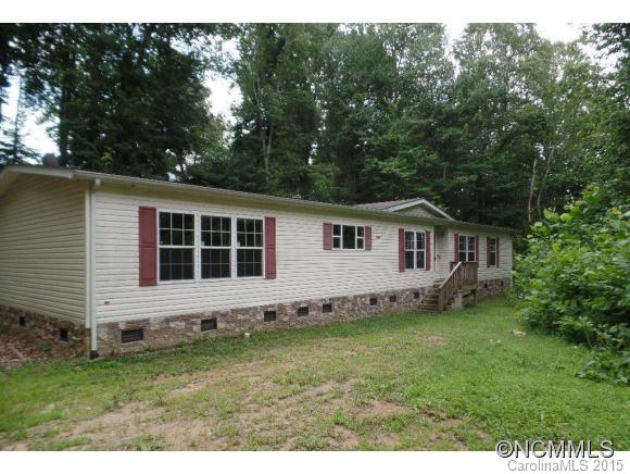 822 Maple Springs Drive Waynesville NC 28785