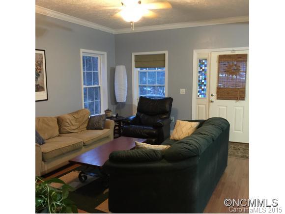 32 Water Street Asheville NC 28801