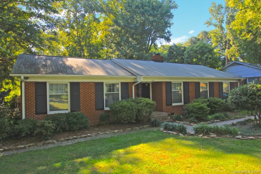 1218 Heather Lane Charlotte NC 28209