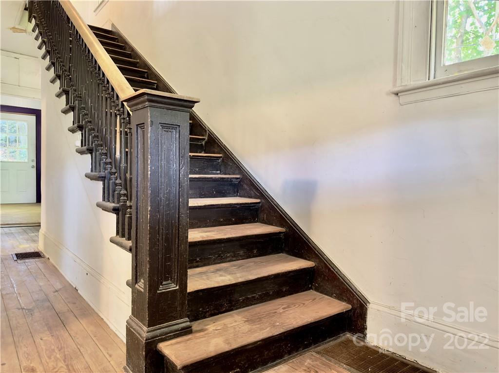 240 Flint Street Asheville NC 28801