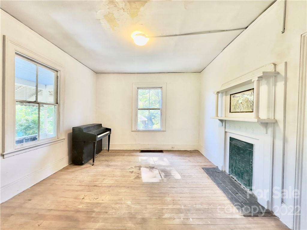 240 Flint Street Asheville NC 28801